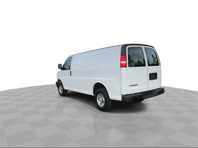 2022 Chevrolet Express Base