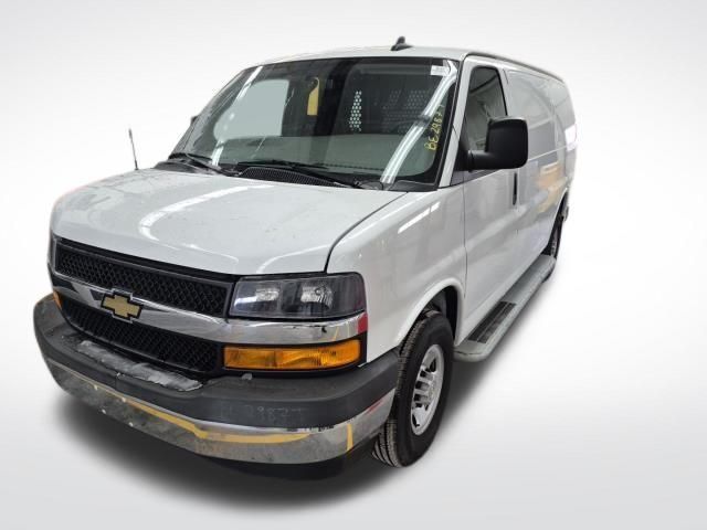 2022 Chevrolet Express Base