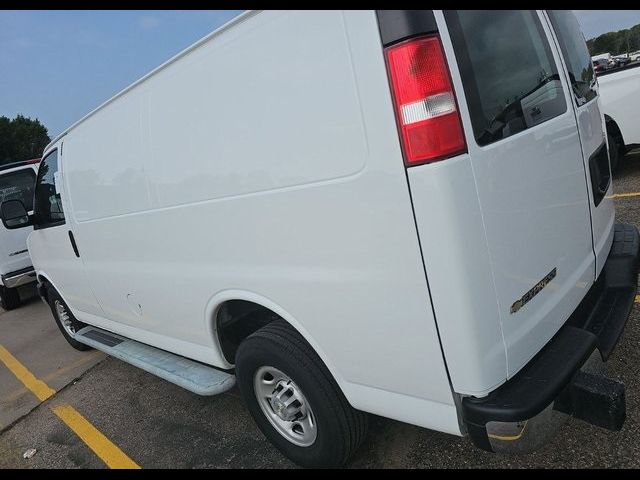 2022 Chevrolet Express Base