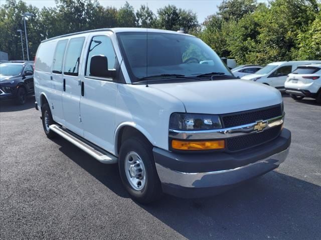 2022 Chevrolet Express Base