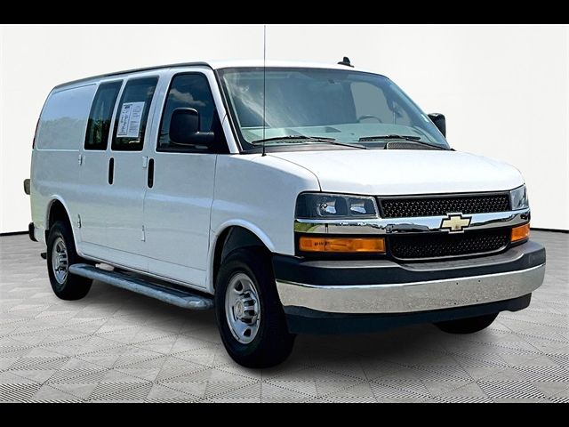 2022 Chevrolet Express Base