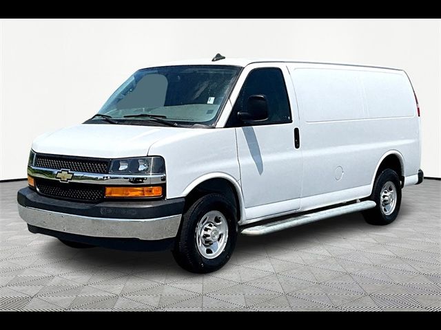 2022 Chevrolet Express Base