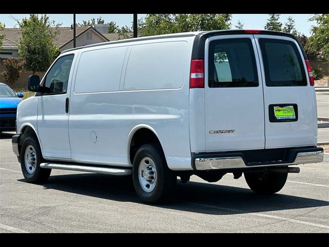 2022 Chevrolet Express Base