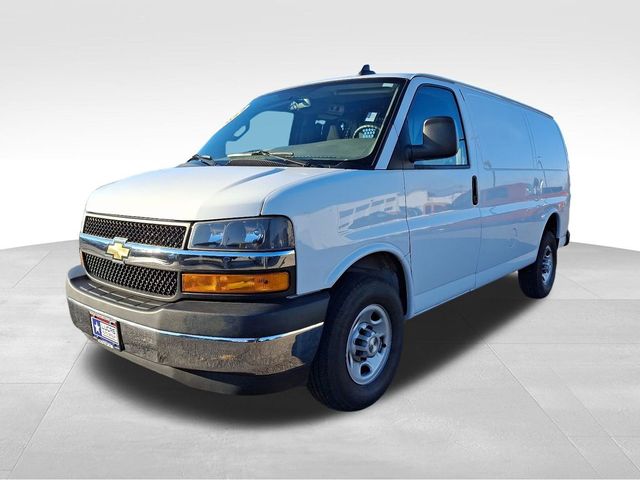 2022 Chevrolet Express Base