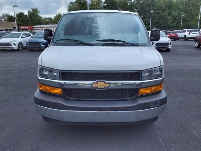 2022 Chevrolet Express Base