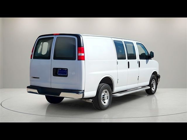 2022 Chevrolet Express Base