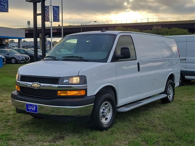 2022 Chevrolet Express Base