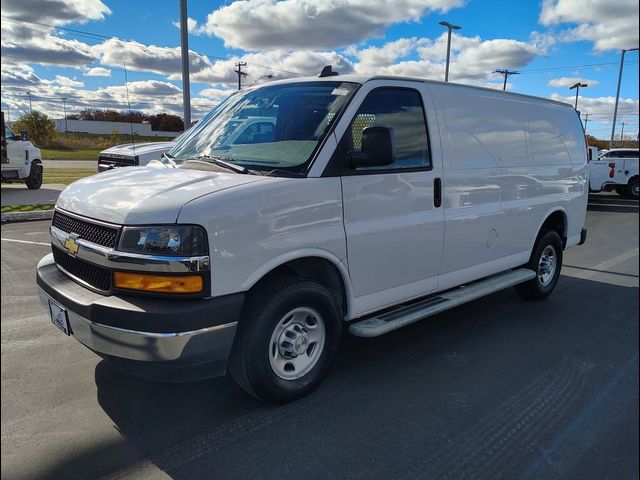 2022 Chevrolet Express Base