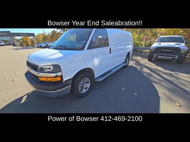 2022 Chevrolet Express Base