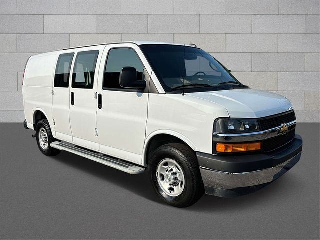 2022 Chevrolet Express Base