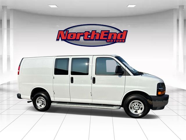 2022 Chevrolet Express Base