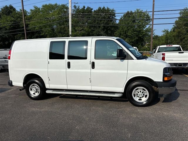 2022 Chevrolet Express Base