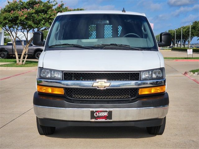 2022 Chevrolet Express Base