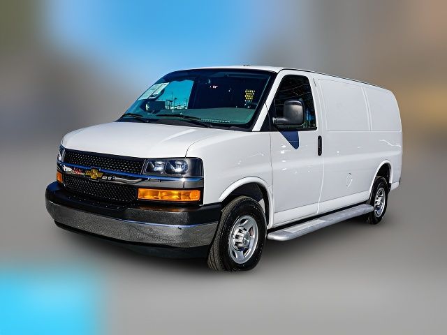 2022 Chevrolet Express Base