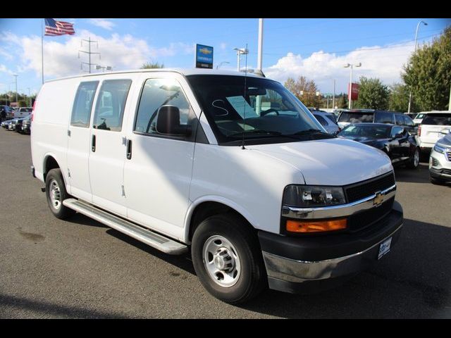 2022 Chevrolet Express Base