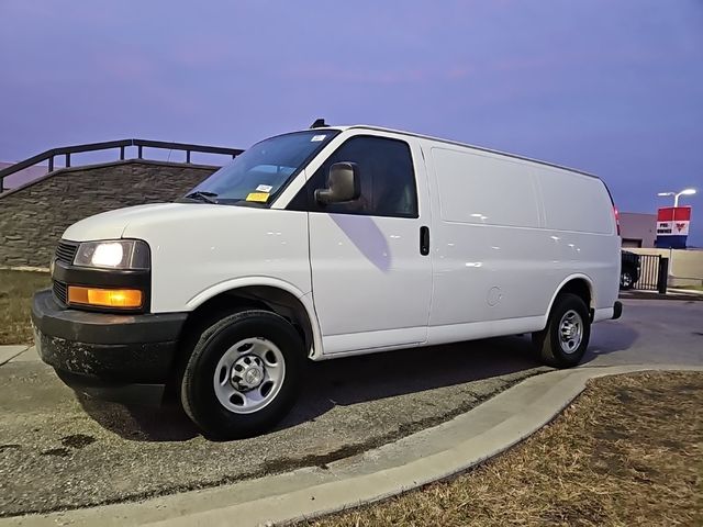 2022 Chevrolet Express Base