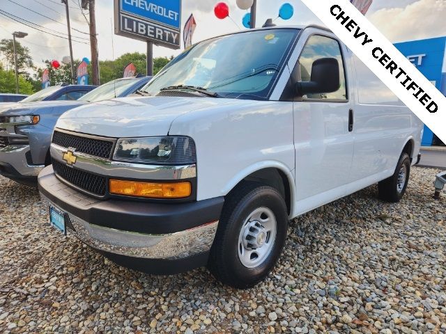 2022 Chevrolet Express Base