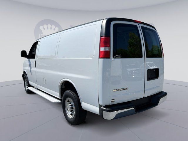 2022 Chevrolet Express Base