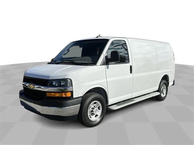 2022 Chevrolet Express Base