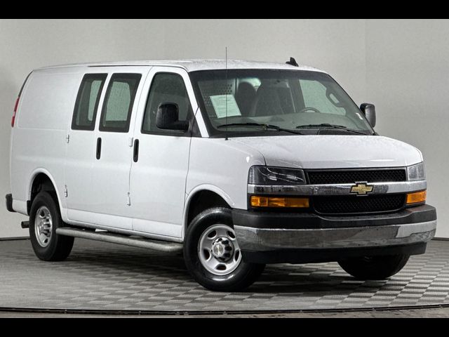 2022 Chevrolet Express Base