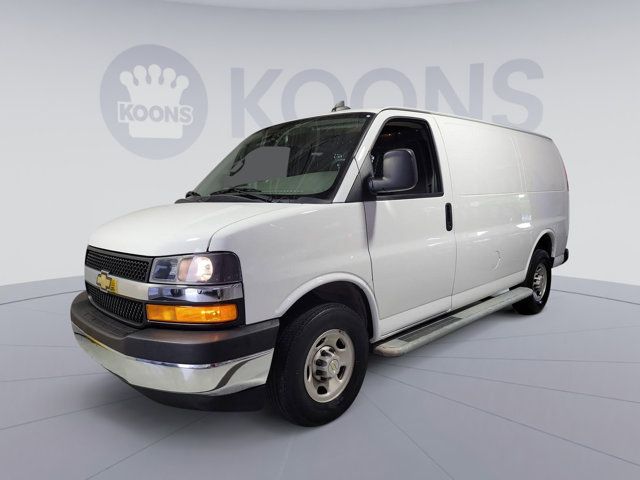 2022 Chevrolet Express Base