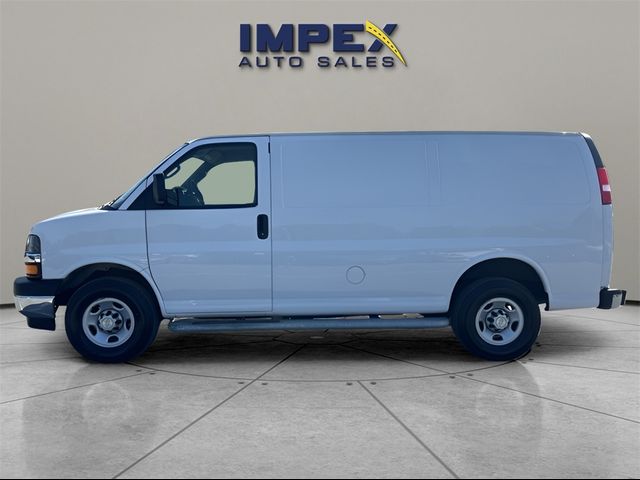 2022 Chevrolet Express Base