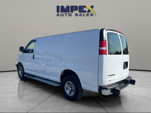 2022 Chevrolet Express Base