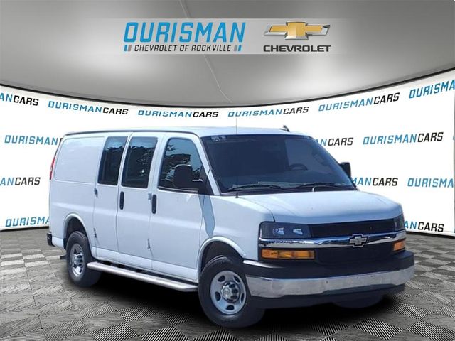 2022 Chevrolet Express Base