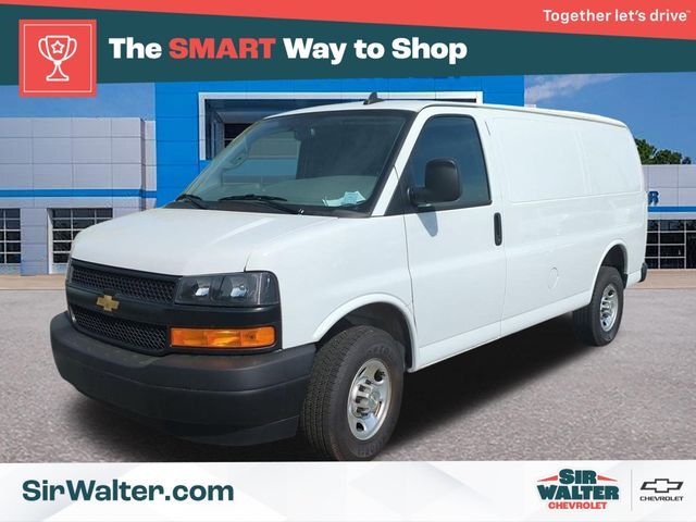 2022 Chevrolet Express Base