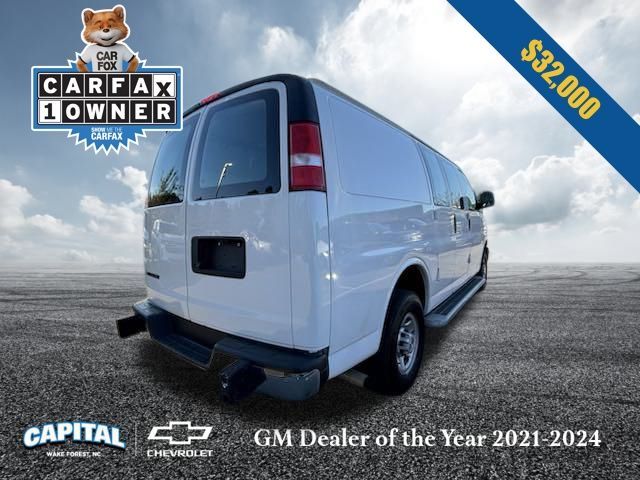 2022 Chevrolet Express Base