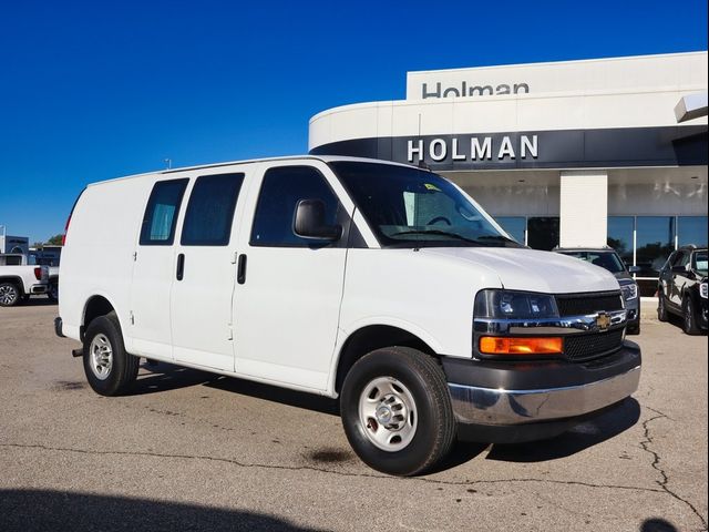 2022 Chevrolet Express Base