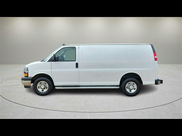 2022 Chevrolet Express Base