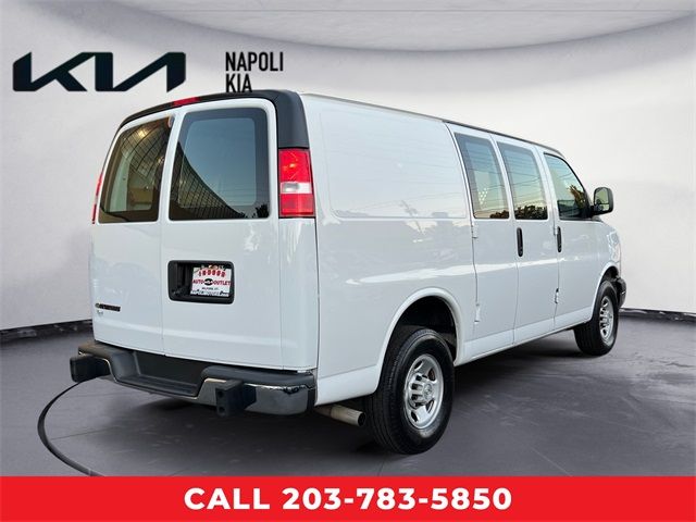 2022 Chevrolet Express Base