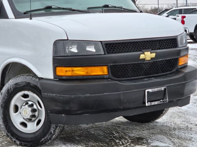 2022 Chevrolet Express Base