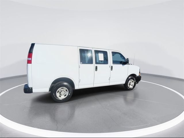 2022 Chevrolet Express Base