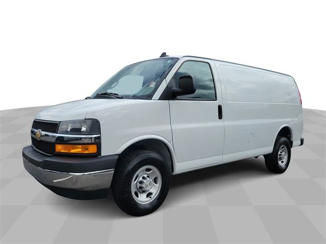 2022 Chevrolet Express Base