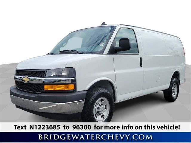 2022 Chevrolet Express Base