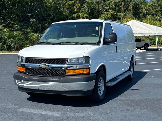 2022 Chevrolet Express Base