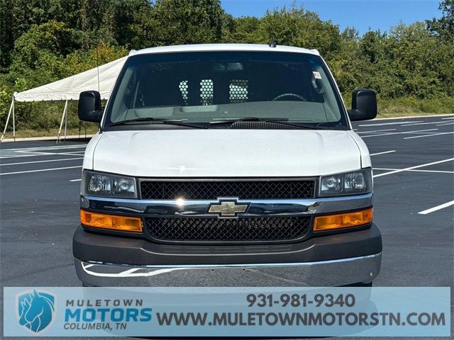 2022 Chevrolet Express Base