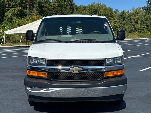 2022 Chevrolet Express Base