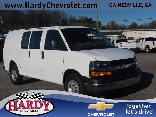 2022 Chevrolet Express Base