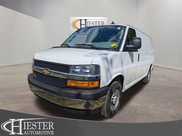 2022 Chevrolet Express Base