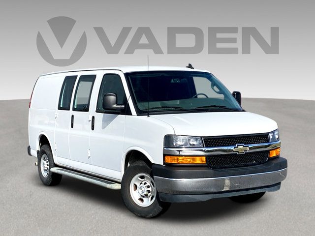 2022 Chevrolet Express Base