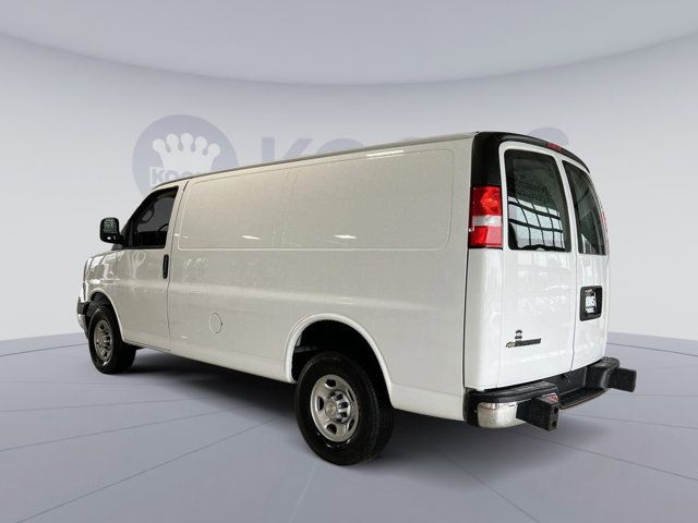 2022 Chevrolet Express Base