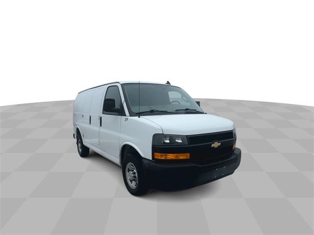 2022 Chevrolet Express Base