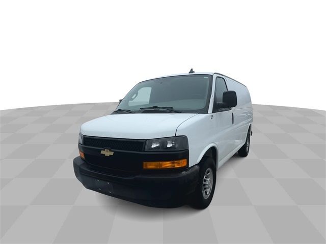 2022 Chevrolet Express Base