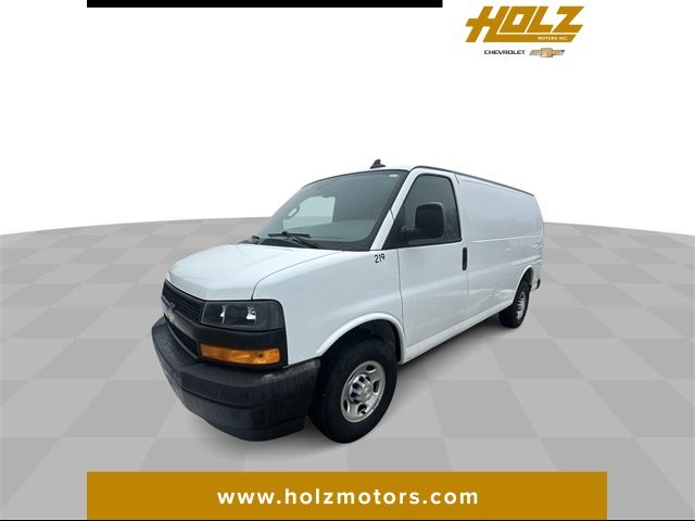 2022 Chevrolet Express Base