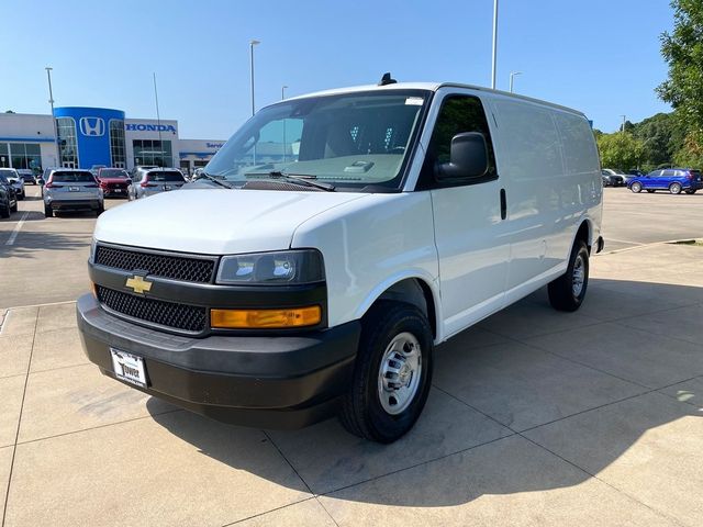 2022 Chevrolet Express Base