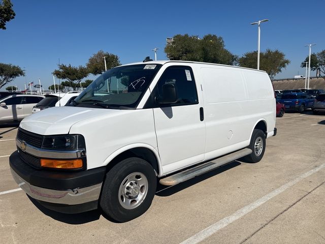 2022 Chevrolet Express Base