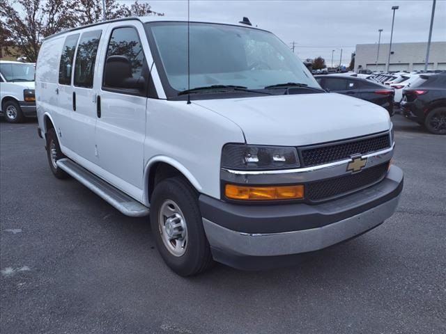 2022 Chevrolet Express Base